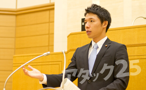 2011年7月 議会質問の様子